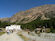 La stazione di Morteratsch e l'imbocco della strada verso il ghiacciaio.