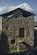Tipica dimora rurale con alle spalle il Monte Legnone